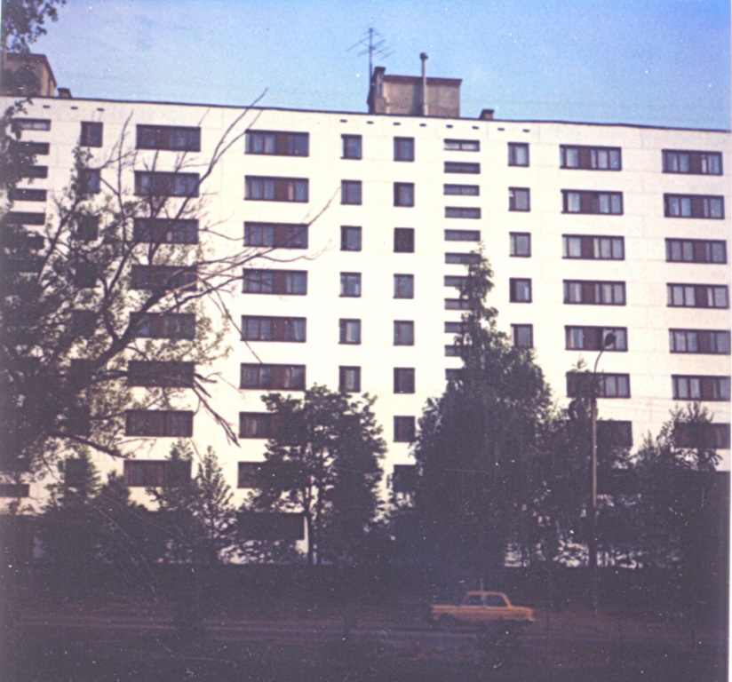 -9  1985 .  1978-79 .            .