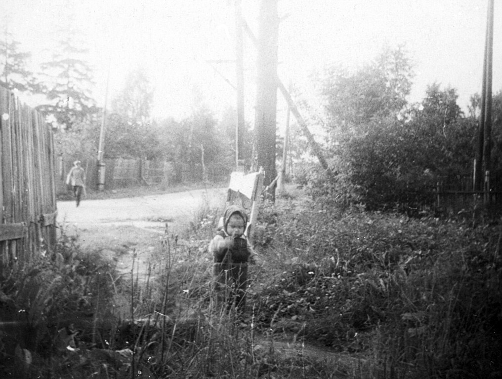  1965 .    -10    ,    .