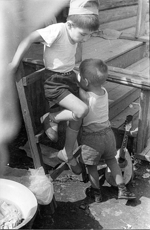   . 1967 .