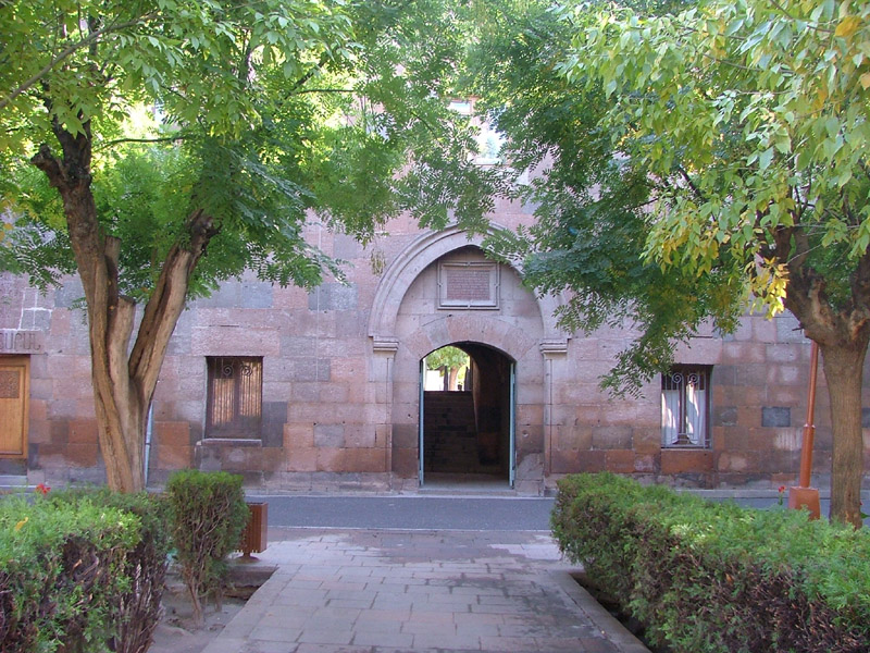 4 - 